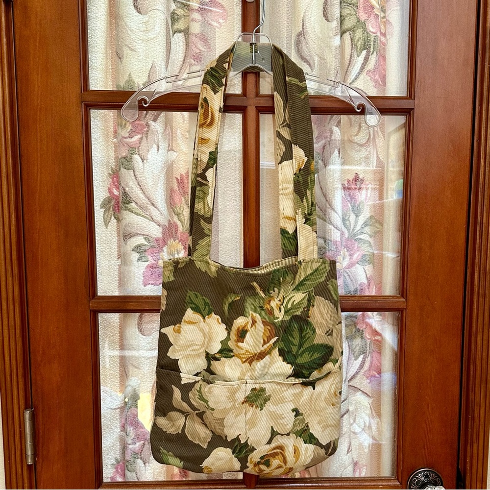 Vintage floral tote